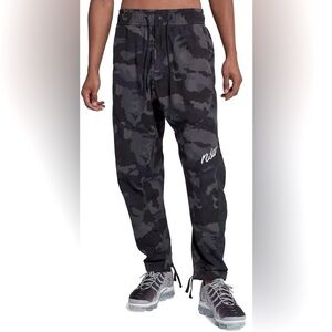 Nike NSW Camo Woven Loose Fit Jogger Pants 930253-475 Men’s Size Large NWT